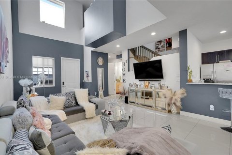 Adosado en venta en Pompano Beach, Florida, 3 dormitorios, 167.04 m2 № 2034226 - foto 8