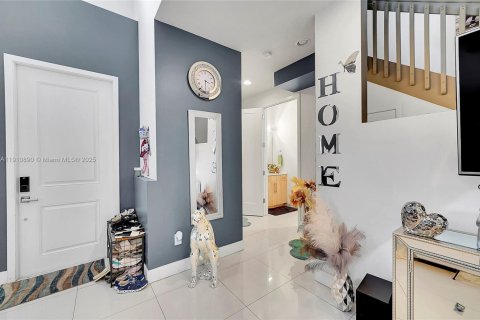 Adosado en venta en Pompano Beach, Florida, 3 dormitorios, 167.04 m2 № 2034226 - foto 16