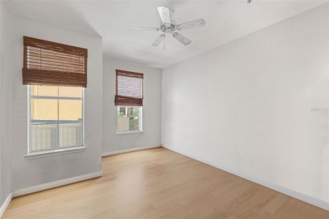 Copropriété à vendre à Orlando, Floride: 2 chambres, 99.41 m2 № 1691007 - photo 13