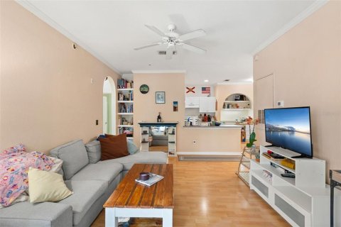 Copropriété à vendre à Orlando, Floride: 2 chambres, 99.41 m2 № 1691007 - photo 12