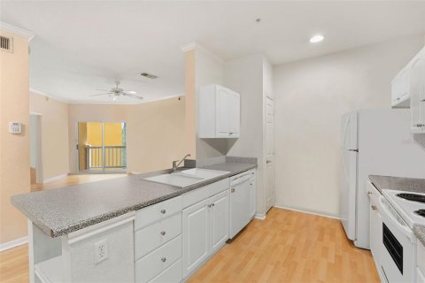 Copropriété à vendre à Orlando, Floride: 2 chambres, 99.41 m2 № 1691007 - photo 8