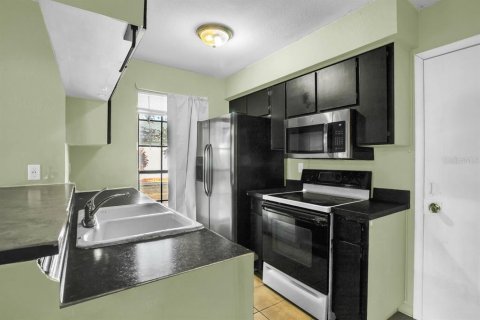 Townhouse in Lakeland, Florida 2 bedrooms, 87.7 sq.m. № 2104118 - photo 15