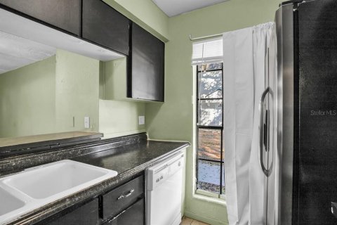 Townhouse in Lakeland, Florida 2 bedrooms, 87.7 sq.m. № 2104118 - photo 19
