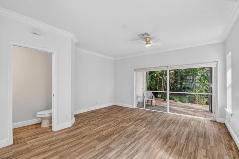 Townhouse in Lake Worth, Florida 2 bedrooms, 93.65 sq.m. № 2086520 - photo 28