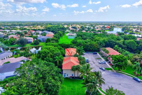 Townhouse in Lake Worth, Florida 2 bedrooms, 93.65 sq.m. № 2086520 - photo 6
