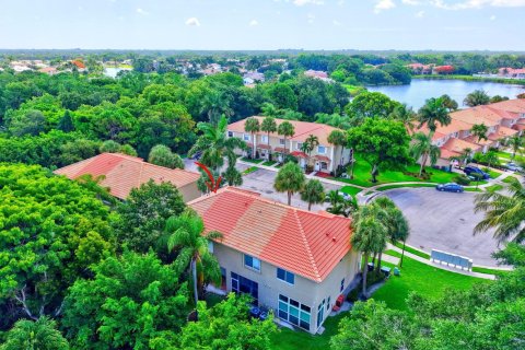 Townhouse in Lake Worth, Florida 2 bedrooms, 93.65 sq.m. № 2086520 - photo 8
