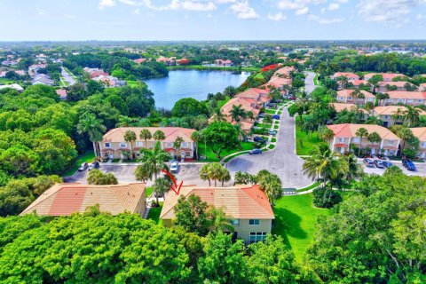 Townhouse in Lake Worth, Florida 2 bedrooms, 93.65 sq.m. № 2086520 - photo 9