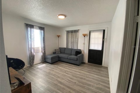 Casa en venta en Lakeland, Florida, 2 dormitorios, 48.31 m2 № 2231894 - foto 5