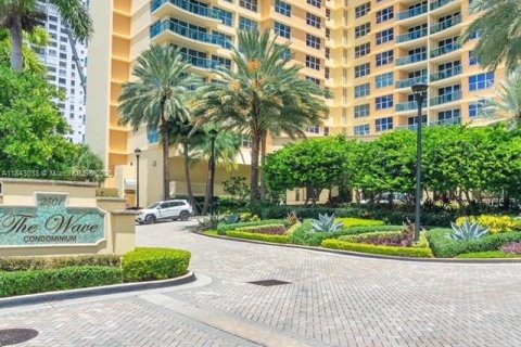 Copropriété à louer à Hollywood, Floride: 2 chambres, 77.57 m2 № 1836115 - photo 7