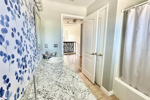 Villa ou maison à vendre à Apopka, Floride: 4 chambres, 234.95 m2 № 1835998 - photo 24