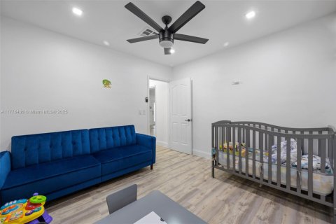 Casa en venta en Hallandale Beach, Florida, 3 dormitorios, 149.39 m2 № 1714570 - foto 15