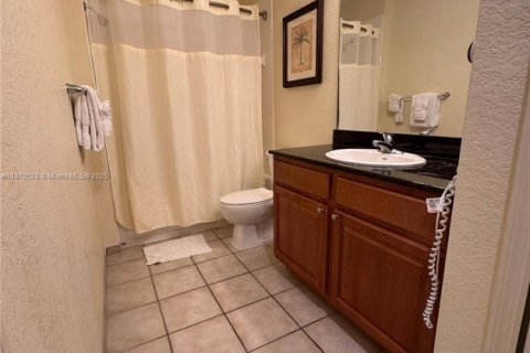 Condo in Kissimmee, Florida, 2 bedrooms  № 1928196 - photo 10
