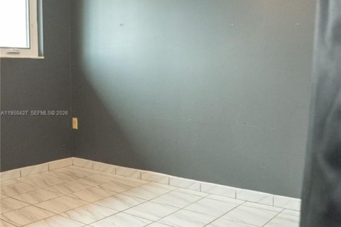 Купить виллу или дом в Майами, Флорида 3 спальни, 176.05м2, № 2005920 - фото 18