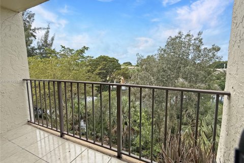 Купить кондоминиум в Майами, Флорида 3 спальни, 112.04м2, № 1967238 - фото 6