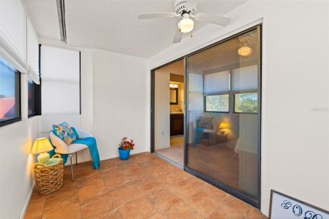Adosado en venta en Sarasota, Florida, 2 dormitorios, 138.61 m2 № 2093547 - foto 30