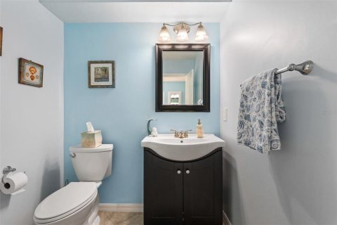Adosado en venta en Sarasota, Florida, 2 dormitorios, 138.61 m2 № 2093547 - foto 17