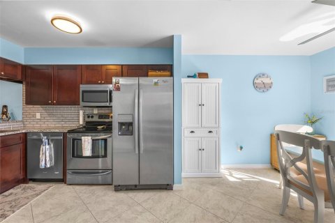 Adosado en venta en Sarasota, Florida, 2 dormitorios, 138.61 m2 № 2093547 - foto 13