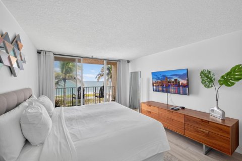 Condo in Jensen Beach, Florida, 1 bedroom  № 2082320 - photo 4