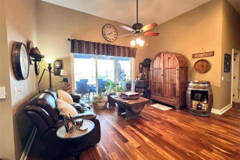House in Winter Haven, Florida 4 bedrooms, 273.78 sq.m. № 1898925 - photo 11