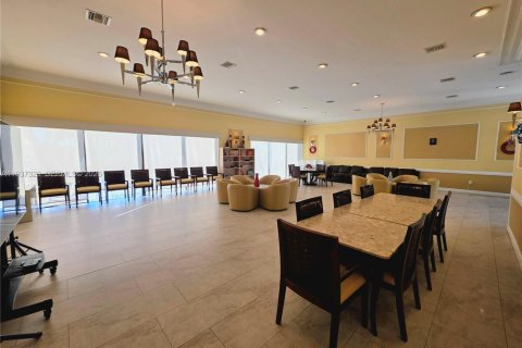 Condo in Sunny Isles Beach, Florida, 4 bedrooms  № 1995172 - photo 15