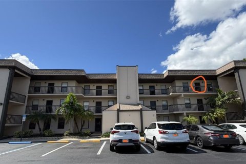 Condo à Port Charlotte, Floride, 2 chambres  № 2431217