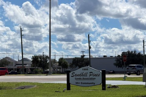 Copropriété à louer à Port Charlotte, Floride: 2 chambres, 95.88 m2 № 2431217 - photo 2