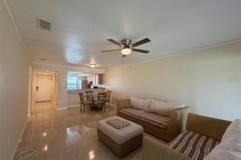 Copropriété à louer à Port Charlotte, Floride: 2 chambres, 95.88 m2 № 2431217 - photo 7