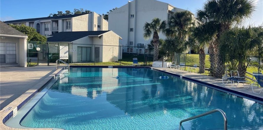 Condo in Clearwater, Florida, 1 bedroom № 2437367