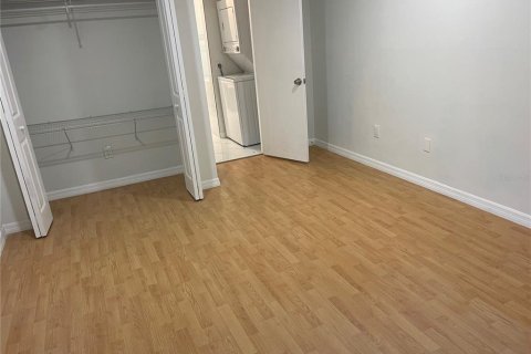 Condo in Clearwater, Florida, 1 bedroom № 2437367 - photo 15