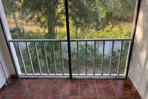 Condo in Clearwater, Florida, 1 bedroom № 2437367 - photo 17