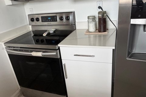 Condominio en venta en Miami, Florida, 2 dormitorios, 80.08 m2 № 2009995 - foto 7