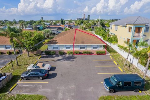 Copropriété à vendre à Apollo Beach, Floride: 2 chambres, 74.32 m2 № 1655860 - photo 2