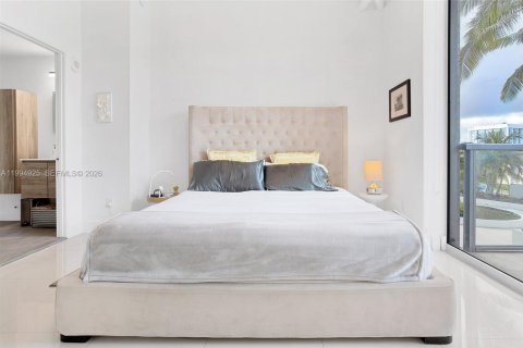 Condo in Aventura, Florida, 2 bedrooms  № 2056587 - photo 11
