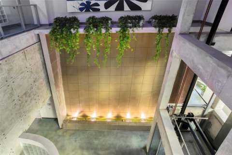 Condo in Aventura, Florida, 2 bedrooms  № 2056587 - photo 25