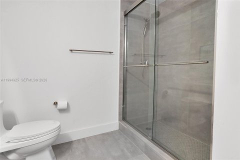 Condo in Aventura, Florida, 2 bedrooms  № 2056587 - photo 15