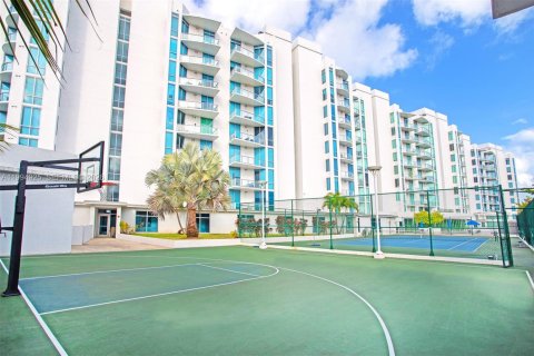 Condo in Aventura, Florida, 2 bedrooms  № 2056587 - photo 20