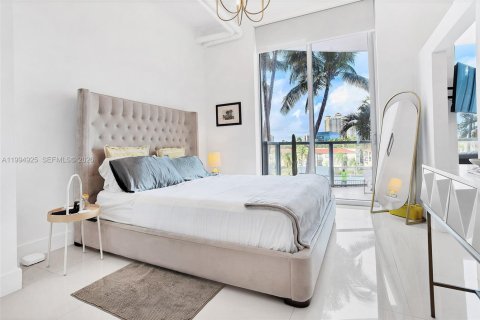 Condo in Aventura, Florida, 2 bedrooms  № 2056587 - photo 12