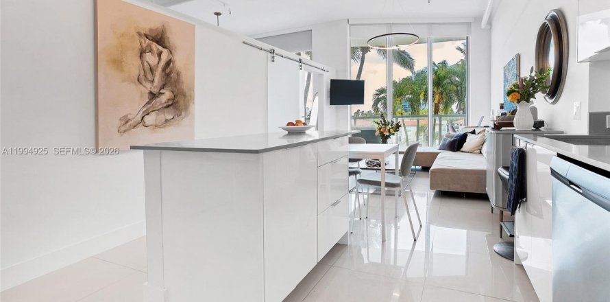 Condo in Aventura, Florida, 2 bedrooms  № 2056587