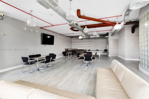Condo in Aventura, Florida, 2 bedrooms  № 2056587 - photo 28