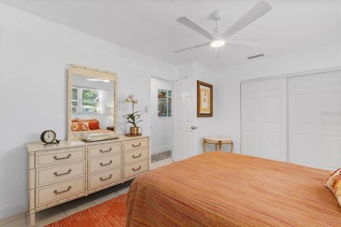 Villa ou maison à louer à Sarasota, Floride: 3 chambres, 124.58 m2 № 2416420 - photo 18