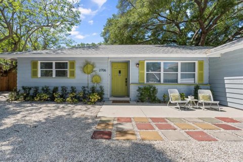 Villa ou maison à louer à Sarasota, Floride: 3 chambres, 124.58 m2 № 2416420 - photo 3