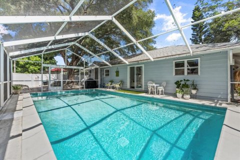 Villa ou maison à louer à Sarasota, Floride: 3 chambres, 124.58 m2 № 2416420 - photo 24
