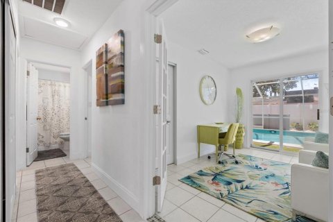 Villa ou maison à louer à Sarasota, Floride: 3 chambres, 124.58 m2 № 2416420 - photo 11