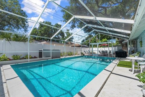 Villa ou maison à louer à Sarasota, Floride: 3 chambres, 124.58 m2 № 2416420 - photo 25