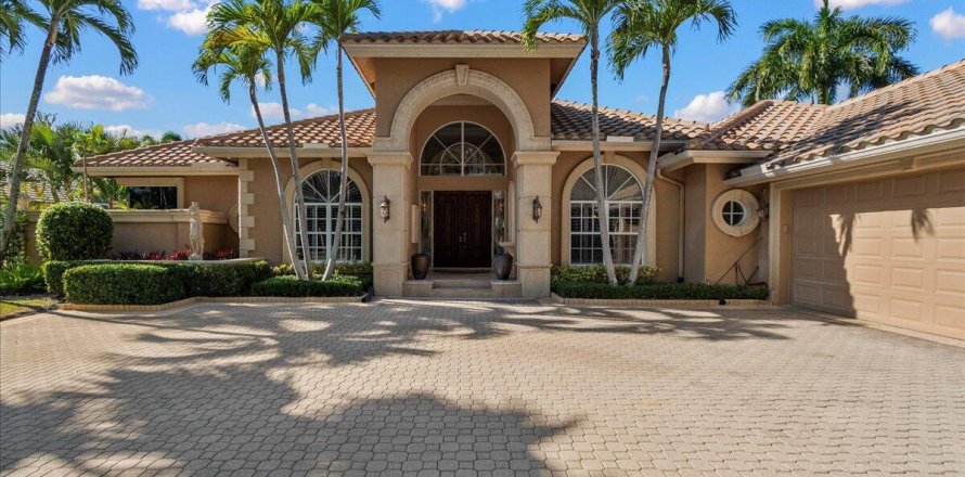 Villa ou maison à West Palm Beach, Floride 3 chambres, 338.26 m2 № 2146044