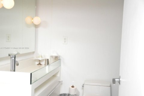 Copropriété à louer à Miami Beach, Floride: 1 chambre, 64.66 m2 № 1985034 - photo 15