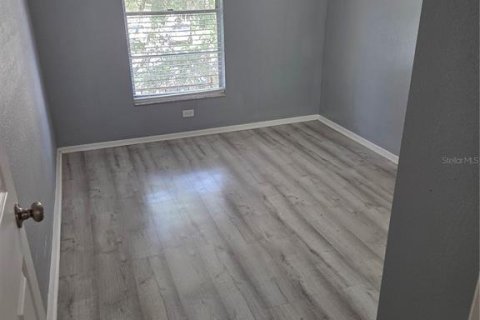 Adosado en alquiler en Tampa, Florida, 3 dormitorios, 134.99 m2 № 1900889 - foto 9