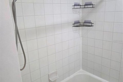 Adosado en alquiler en Tampa, Florida, 3 dormitorios, 134.99 m2 № 1900889 - foto 14