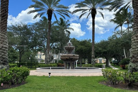 Touwnhouse à vendre à Palm Beach Gardens, Floride: 3 chambres, 145.86 m2 № 1978408 - photo 11