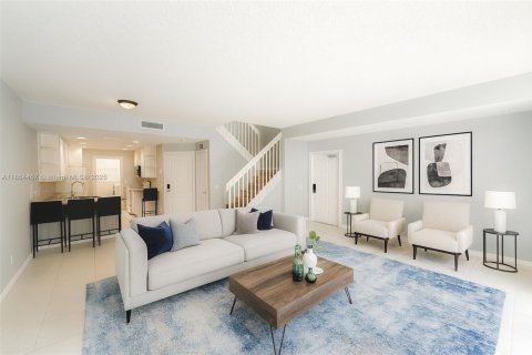 Touwnhouse à vendre à Palm Beach Gardens, Floride: 3 chambres, 145.86 m2 № 1978408 - photo 2